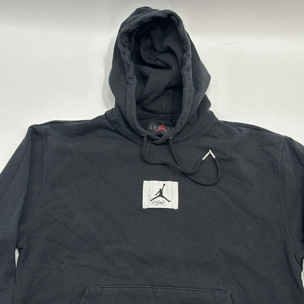 VTG Jordan Flight Hoodie Mens L Pullover Fleece Black EUC Center Chest Logo Fade